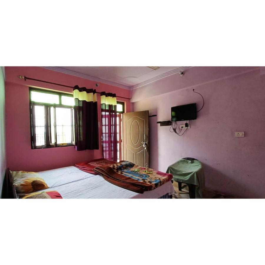 Astha Guest House Gopeshwar 外观 照片